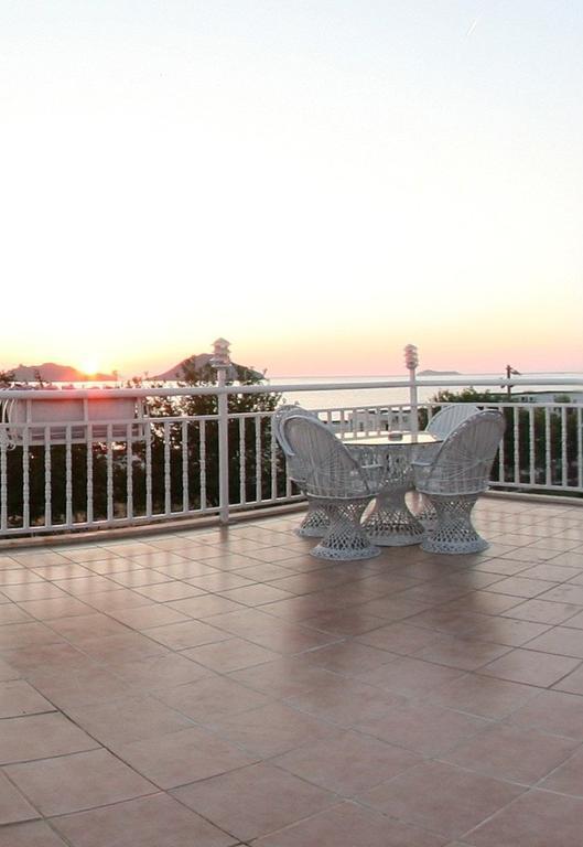 Victoria Suite Hotel & Spa Тургутрейс Экстерьер фото